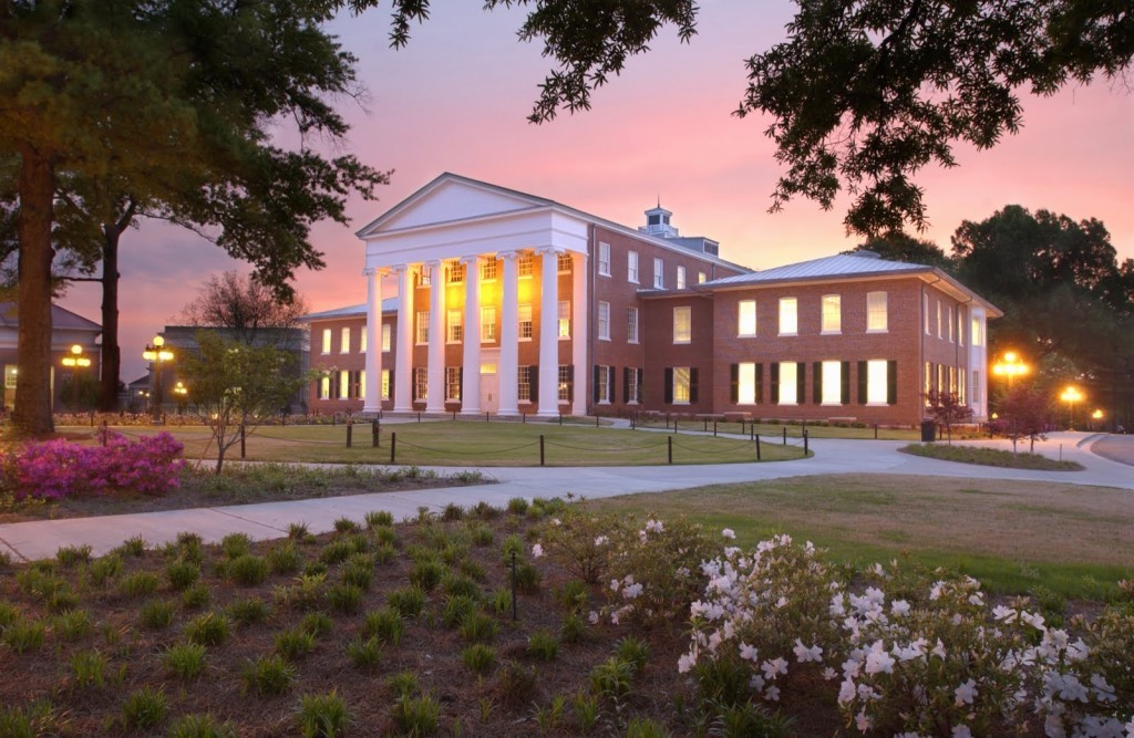Universities in Mississippi